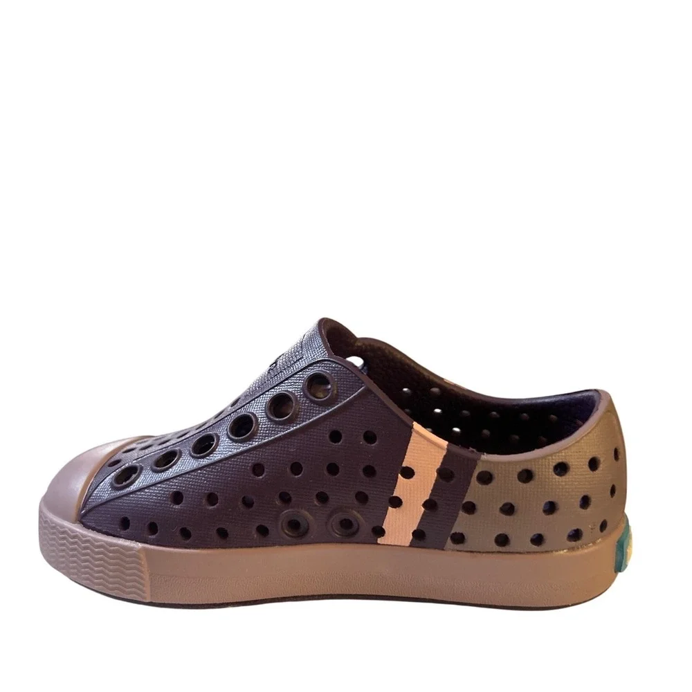 Native Jefferson Kids Purple Lavender‎ Perforated Slip On Water Shoes Size C5